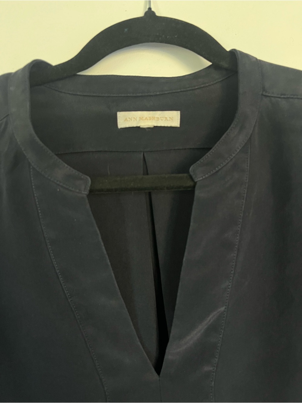 Ann Mashburn V-Neck Tunic Top - Picture 4 of 5